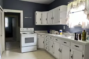 1157 6th Ave S, Windom, MN 56101 - Photo 9