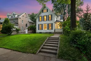 2432 Pleasant Ave, Minneapolis, MN 55404 - Photo 1