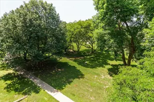 10501 Cedar Lake Rd, Minnetonka, MN 55305 - Photo 27
