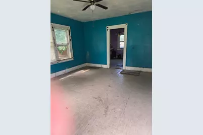 1637 Miller Street, Worthington, MN 56187 - Photo 3