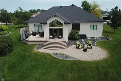 4703 Woodhaven Street S, Fargo, ND 58104 - Photo 55