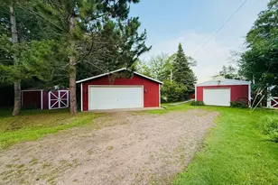 18986 Captive Lake Rd, Garrison, MN 56450 - Photo 7