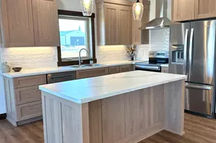 206 Diamond Ct, Wykoff, MN 55990 - Photo 3