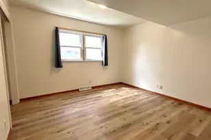 1332 Logan Ave N, Minneapolis, MN 55411 - Photo 11