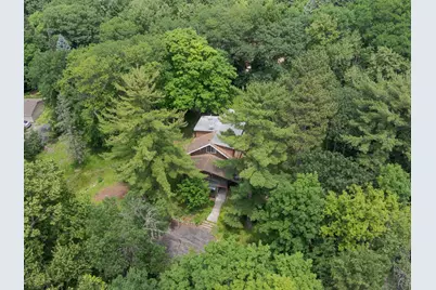 6620 Horseshoe Curve, Chanhassen, MN 55317 - Photo 3