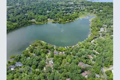 6620 Horseshoe Curve, Chanhassen, MN 55317 - Photo 9