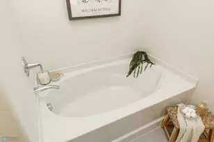 6656 Belding Dr S, Fargo, ND 58104 - Photo 39