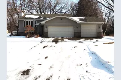 2520 Florida Avenue N, Golden Valley, MN 55427 - Photo 1