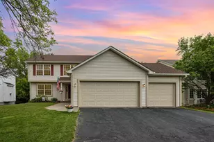 565 Eagle Ridge Rd, Woodbury, MN 55125 - Photo 1