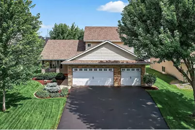 2425 Queen Avenue, Shakopee, MN 55379 - Photo 1