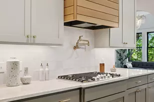 10226 Peony N, Maple Grove, MN 55311 - Photo 5