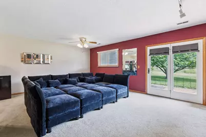 6840 Thames Road, Woodbury, MN 55125 - Photo 27