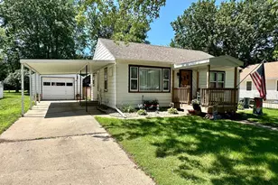 708 S Donaldson St, Luverne, MN 56156 - Photo 1
