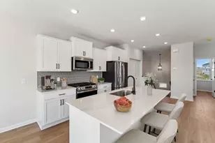 10281 Birchwood Cir, Victoria, MN 55318 - Photo 1