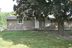 9500 Main St, Elko New Market, MN 55020 - Photo 1