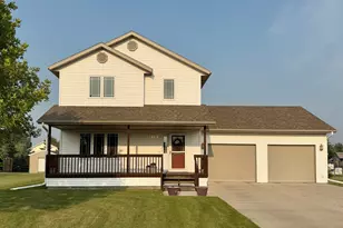 1208 Wendt Dr, Thief River Falls, MN 56701 - Photo 1