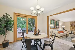 12405 Cockspur Ct, Eden Prairie, MN 55347 - Photo 13