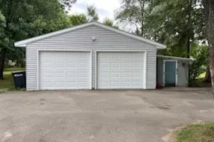 18606 Riverwood Dr, Little Falls, MN 56345 - Photo 3