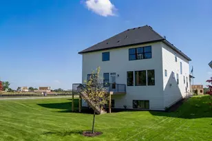 10399 Shadyview Pl N, Maple Grove, MN 55311 - Photo 45