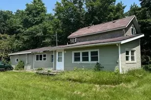 706 5th St SW, Pine Island, MN 55963 - Photo 1