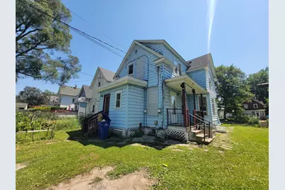 1091 Minnehaha Avenue E, Saint Paul, MN 55106 - Photo 1