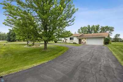 613 77th Avenue NW, Moorhead, MN 56560 - Photo 3