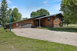 140 Northern Ave NW, Blackduck, MN 56630 - Photo 1