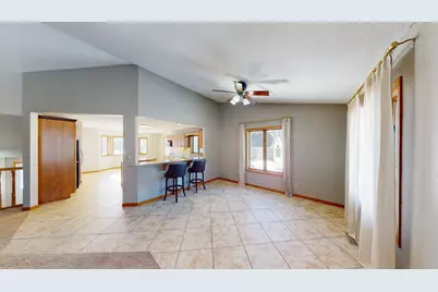 2210 9th Avenue SE, Willmar, MN 56201 - Photo 13