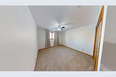 2210 9th Avenue SE, Willmar, MN 56201 - Photo 37
