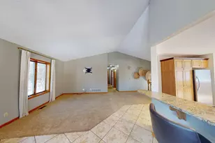 2210 9th Ave SE, Willmar, MN 56201 - Photo 13