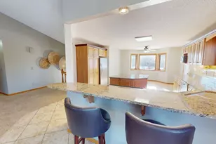 2210 9th Ave SE, Willmar, MN 56201 - Photo 13