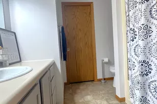 2210 9th Ave SE, Willmar, MN 56201 - Photo 27