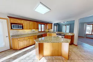 2210 9th Ave SE, Willmar, MN 56201 - Photo 19
