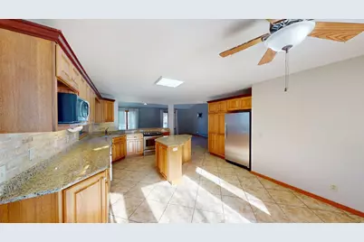 2210 9th Avenue SE, Willmar, MN 56201 - Photo 17