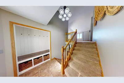 2210 9th Avenue SE, Willmar, MN 56201 - Photo 5
