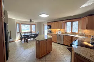 2210 9th Ave SE, Willmar, MN 56201 - Photo 13