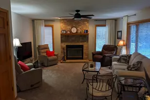 16597 Kenning Rd, Eden Prairie, MN 55347 - Photo 5