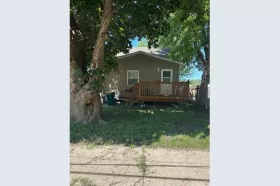 1126 S Newton Avenue, Albert Lea, MN 56007 - Photo 1