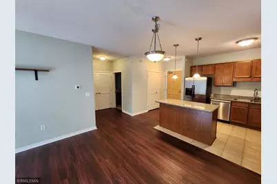 619 8th Street SE #103, Minneapolis, MN 55414 - Photo 9