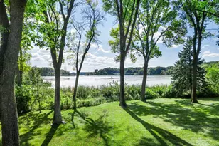 1275 Black Oaks Ct N, Plymouth, MN 55447 - Photo 11