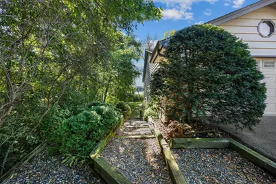 1275 Black Oaks Court N, Plymouth, MN 55447 - Photo 51