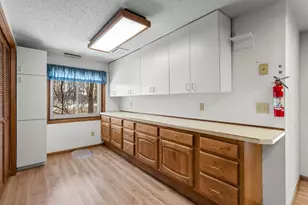 1275 Black Oaks Ct N, Plymouth, MN 55447 - Photo 41