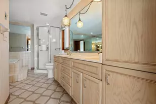 1275 Black Oaks Ct N, Plymouth, MN 55447 - Photo 35