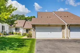 6873 Benton Way, Inver Grove Heights, MN 55076 - Photo 1