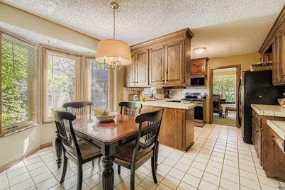 3900 Hillcrest Way, Deephaven, MN 55391 - Photo 11