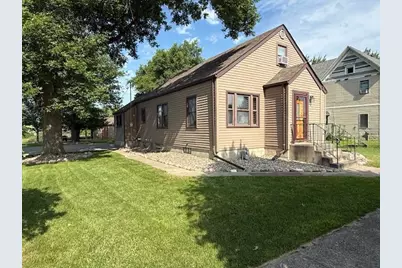 111 S Lake Street, Belview, MN 56214 - Photo 1