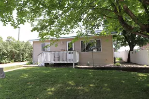 721 West Ave, Detroit Lakes, MN 56501 - Photo 1