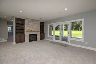 4868 Royal Oaks Cir SW, Rochester, MN 55902 - Photo 33
