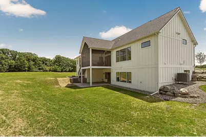 4868 Royal Oaks Circle SW, Rochester, MN 55902 - Photo 11