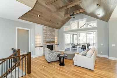 4868 Royal Oaks Circle SW, Rochester, MN 55902 - Photo 9